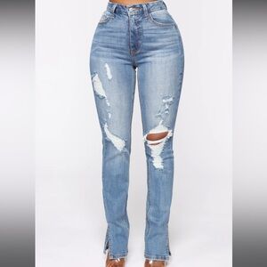 Fashion Nova Flare Ripped Blue Jeans 🩵💙🦋